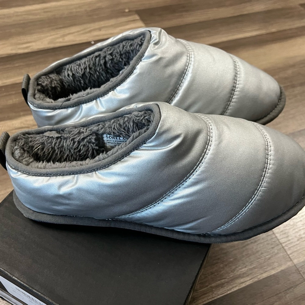 NWT sorel Hadley slippers size 11